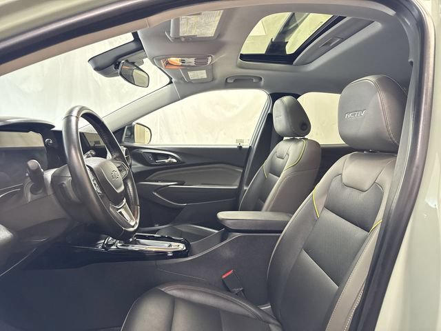 Certified 2024 Chevrolet Trax ACTIV w/ Sunroof Package FWD image 11