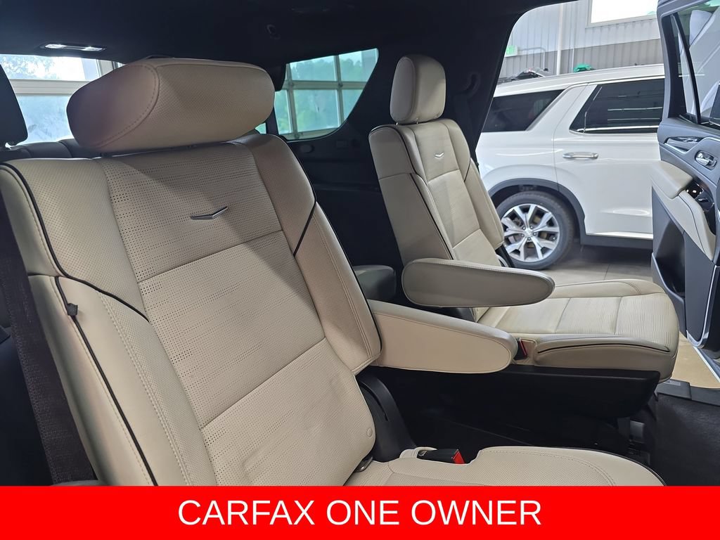 Used 2021 Cadillac Escalade Sport w/ Driver Assist Tech Package AWD/4WD image 11