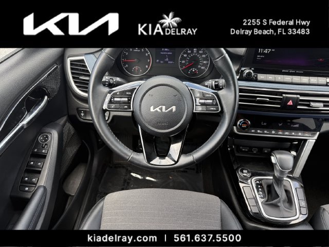 Certified 2023 Kia Seltos S w/ Navigation Package FWD image 11