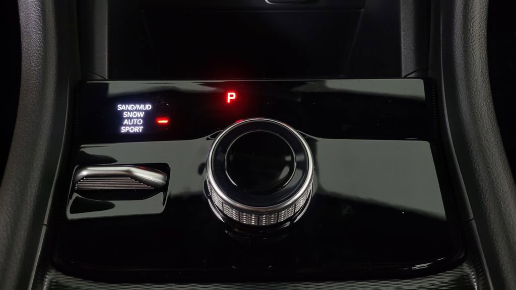 New 2025 Jeep Grand Cherokee Limited image 25