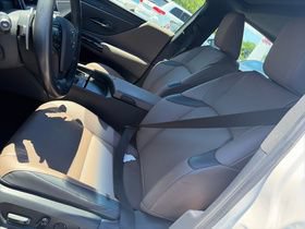 Used 2023 Lexus ES 250 w/ Premium Package AWD/4WD image 6
