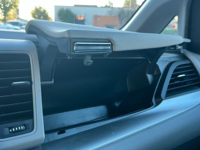 Used 2020 Toyota Sienna LE image 40