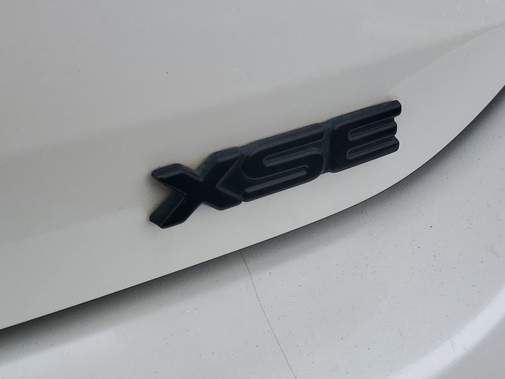 Used 2021 Toyota Highlander XSE image 8