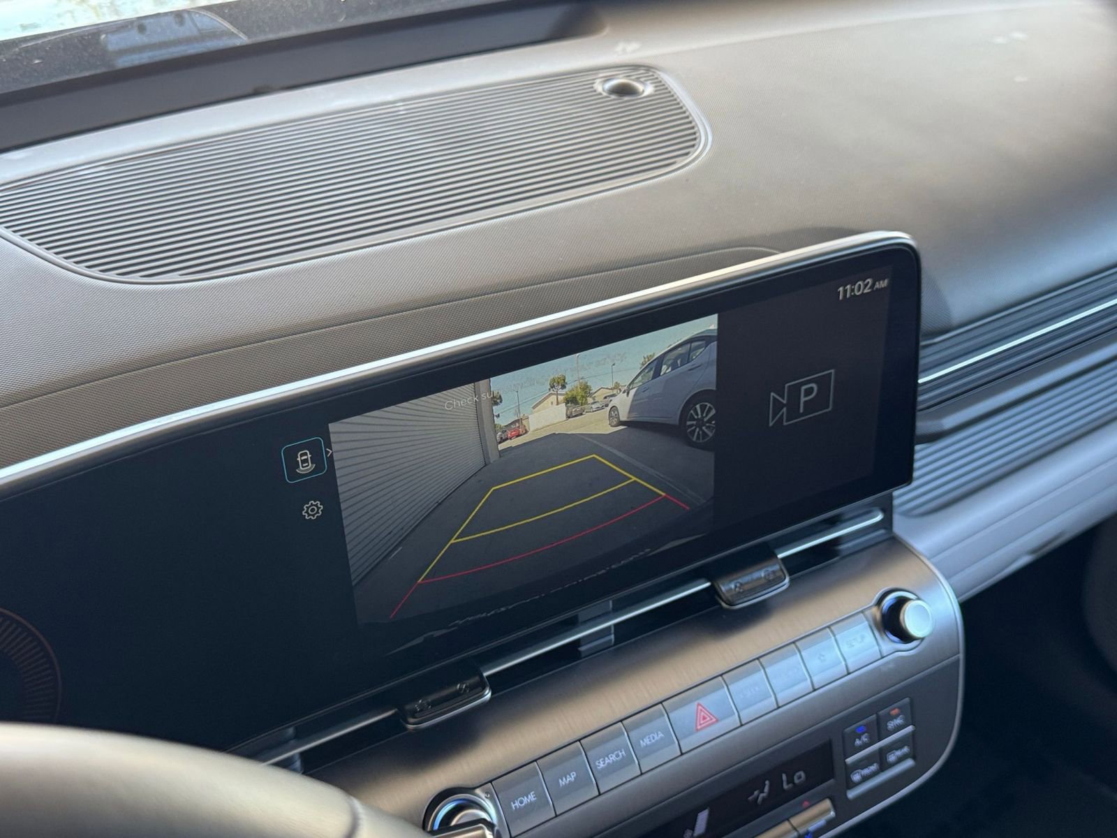 Used 2025 Hyundai Kona SEL image 24