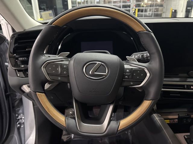 Used 2024 Lexus RX 350 AWD w/ Convenience Package image 22