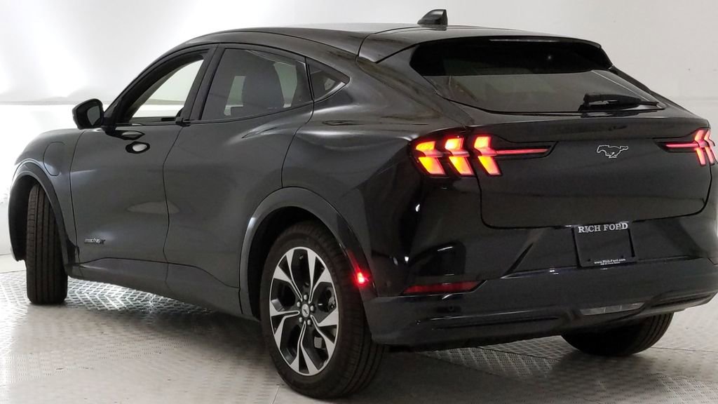 New 2023 Ford Mustang Mach-E Premium image 5