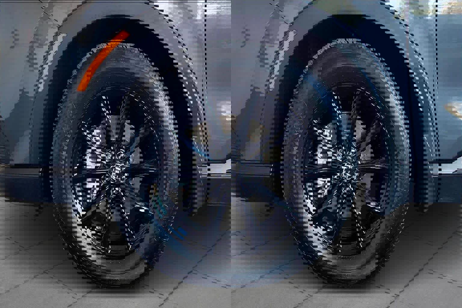 Used 2025 Honda CR-V Sport-L image 10