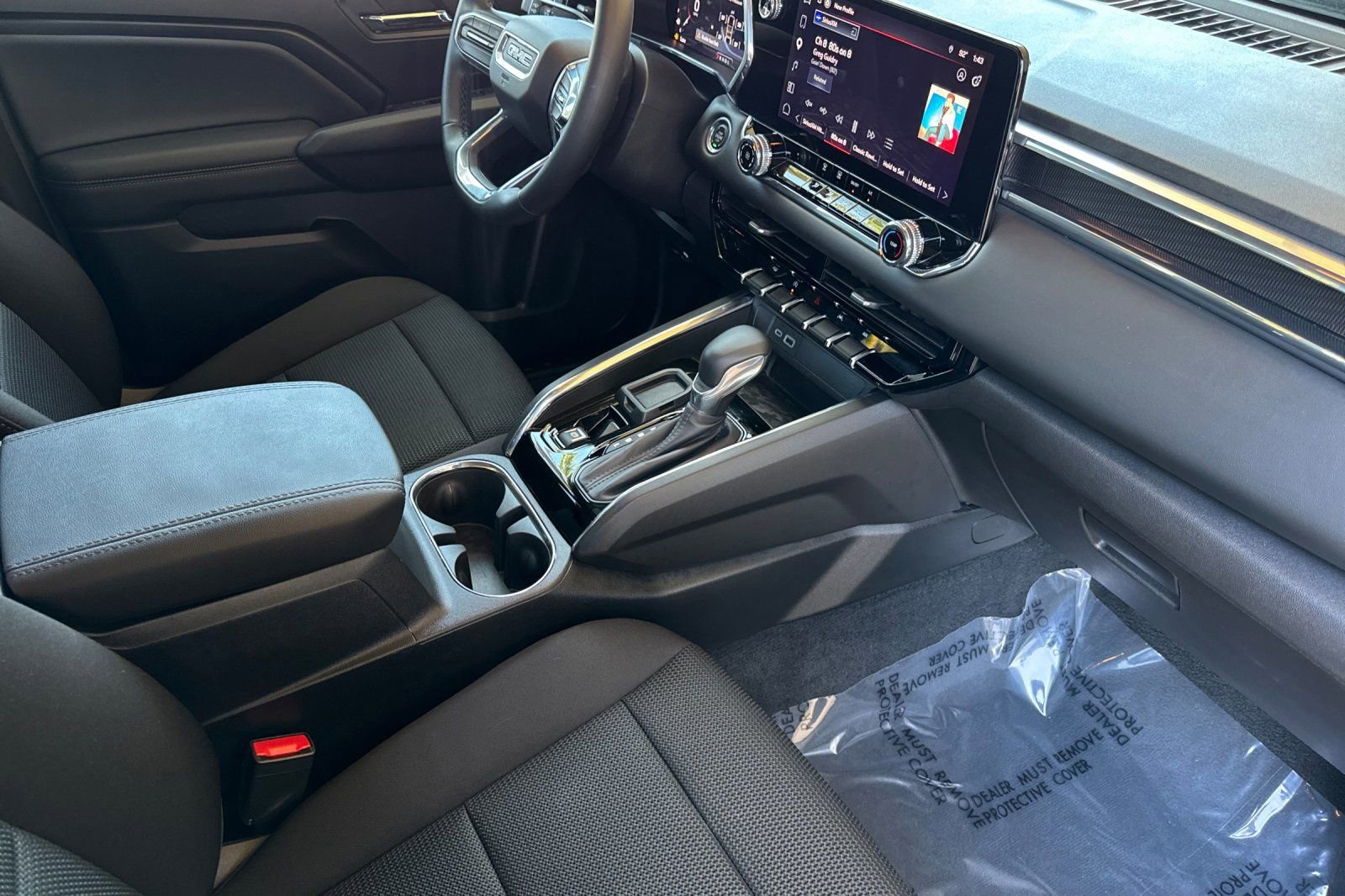 Used 2025 GMC Canyon Elevation RWD image 16