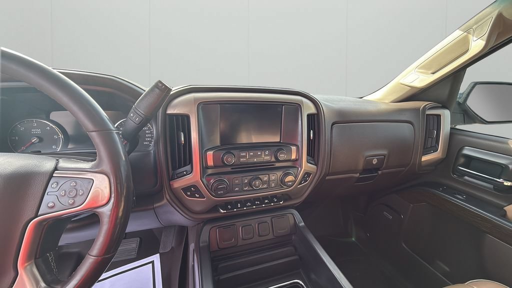Used 2018 GMC Sierra 1500 Denali AWD/4WD image 28