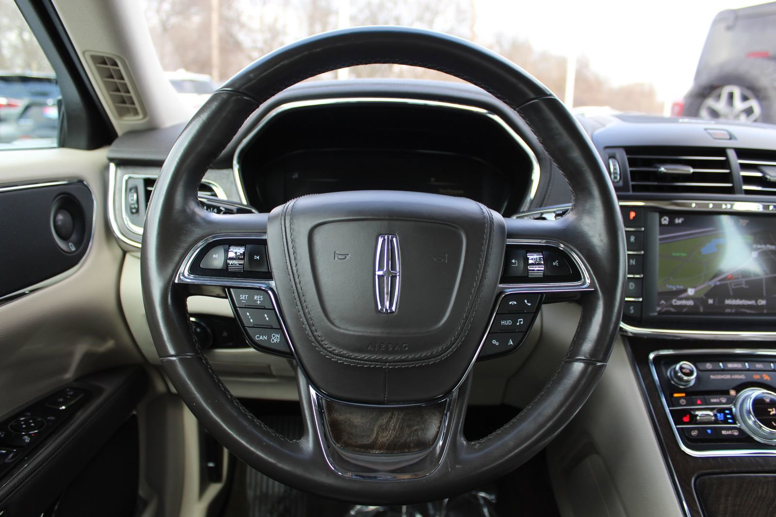 Used 2020 Lincoln Continental Reserve image 15