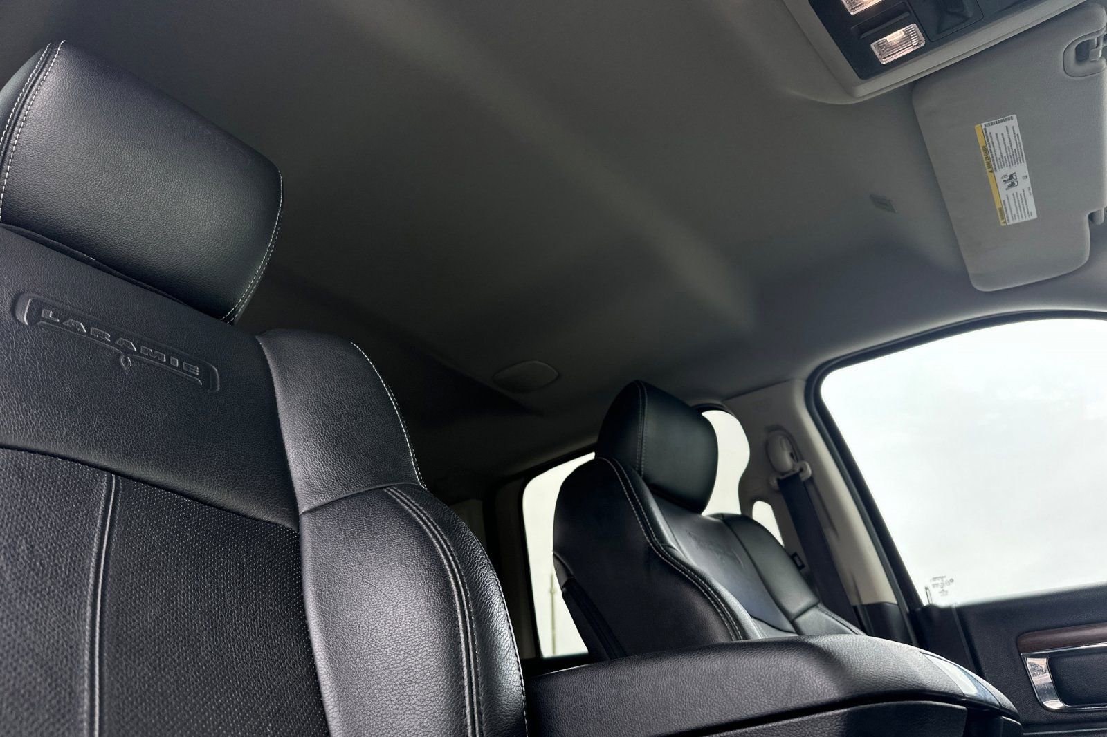 Used 2018 RAM 2500 Laramie w/ Sport Appearance Group image 19