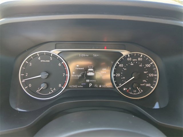 Used 2024 Nissan Rogue SV image 33