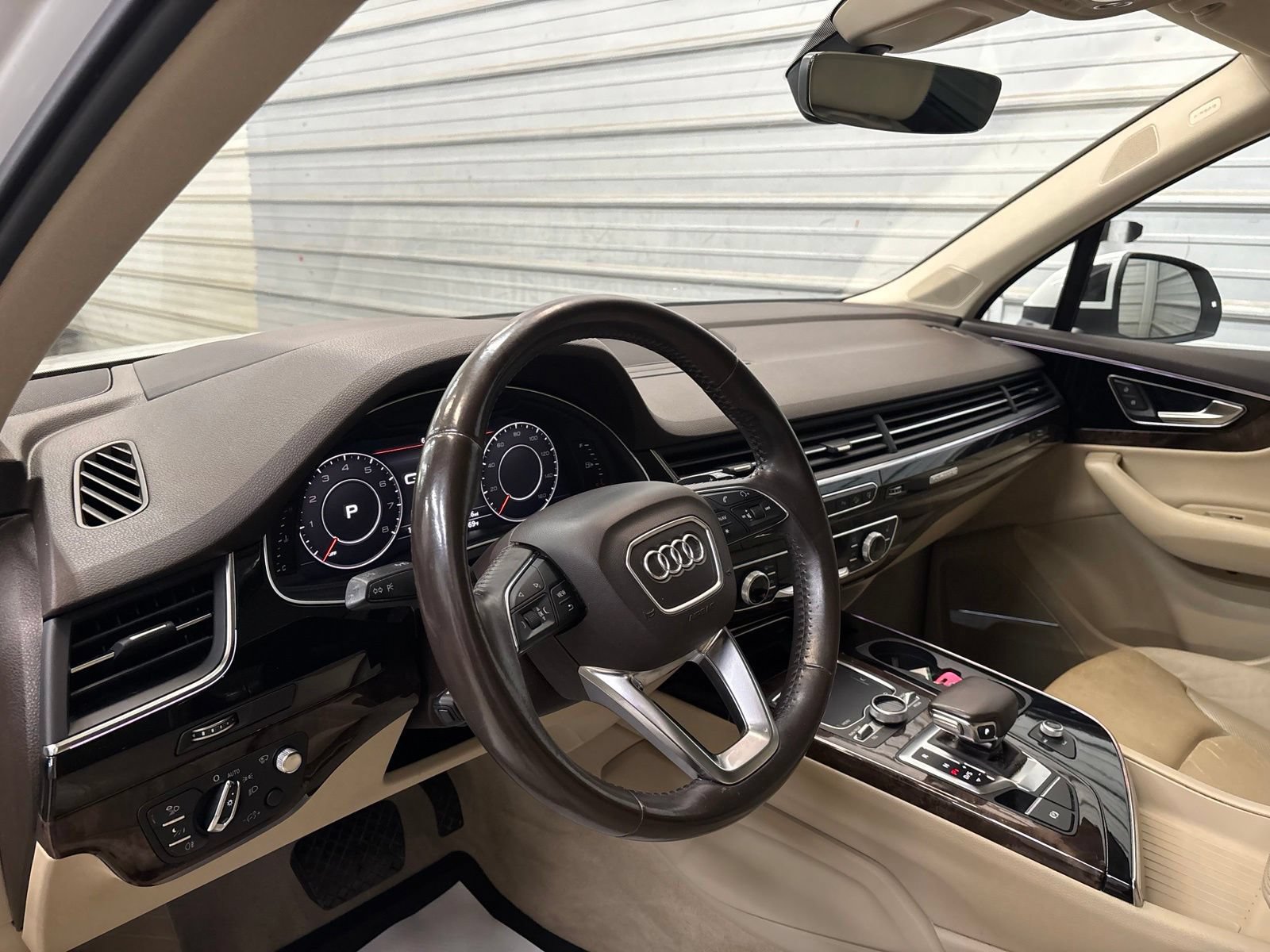 Used 2017 Audi Q7 3.0T Prestige AWD/4WD image 12