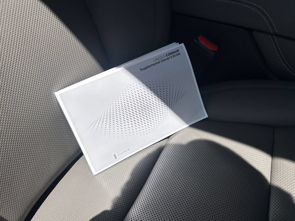 New 2025 Lincoln Corsair Grand Touring AWD/4WD image 43