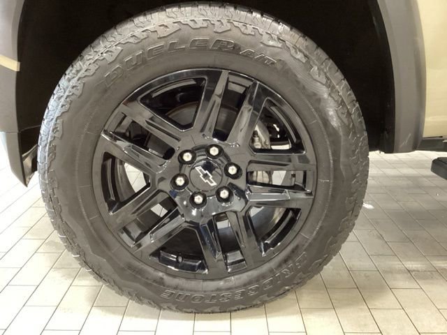 Used 2023 Chevrolet Colorado Trail Boss w/ Advanced Trailering Package image 19