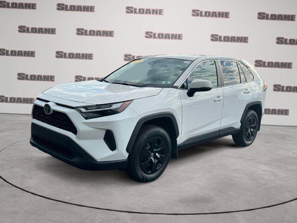 Used 2024 Toyota RAV4 LE AWD/4WD image 1