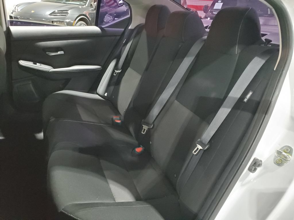 Used 2022 Nissan Sentra SV FWD image 21