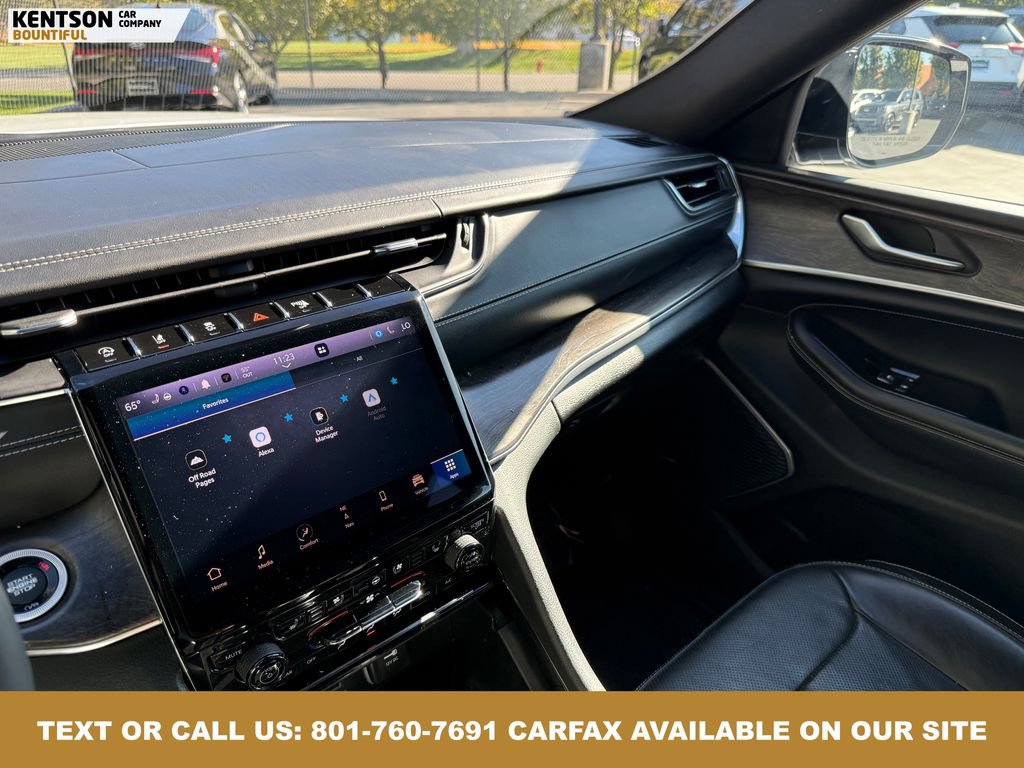 Used 2023 Jeep Grand Cherokee L Overland image 23