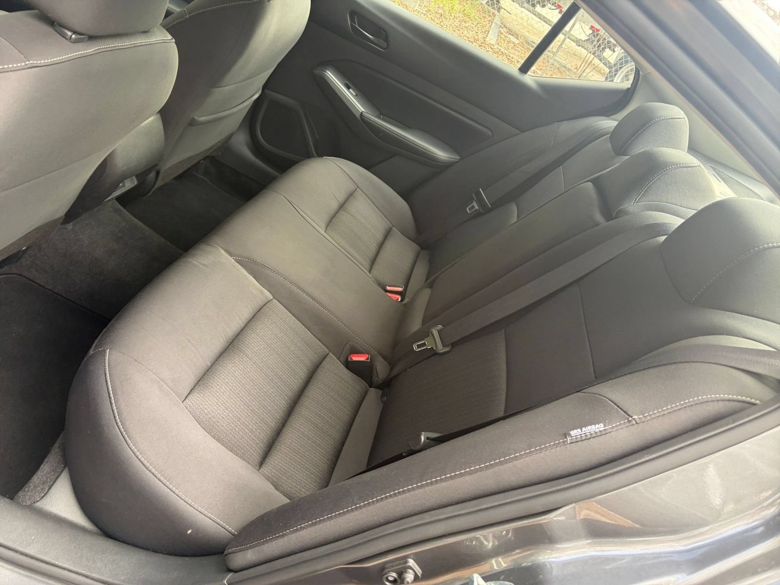 Used 2025 Nissan Altima 2.5 SV FWD image 21