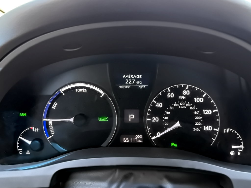 Used 2015 Lexus RX 450h AWD image 24