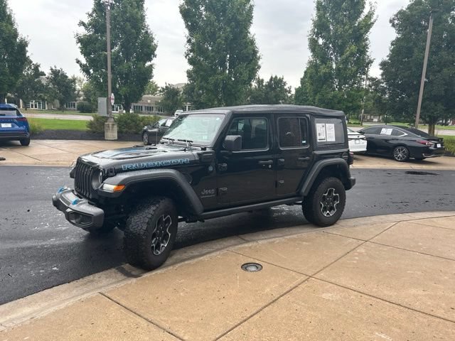 Used 2023 Jeep Wrangler Unlimited Rubicon 4xe w/ Cold Weather Group AWD/4WD image 3