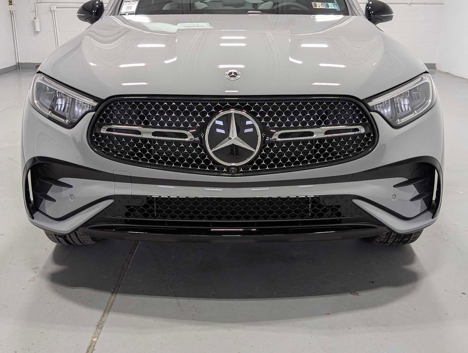 New 2026 Mercedes-Benz GLC 300 GLC 300 image 2