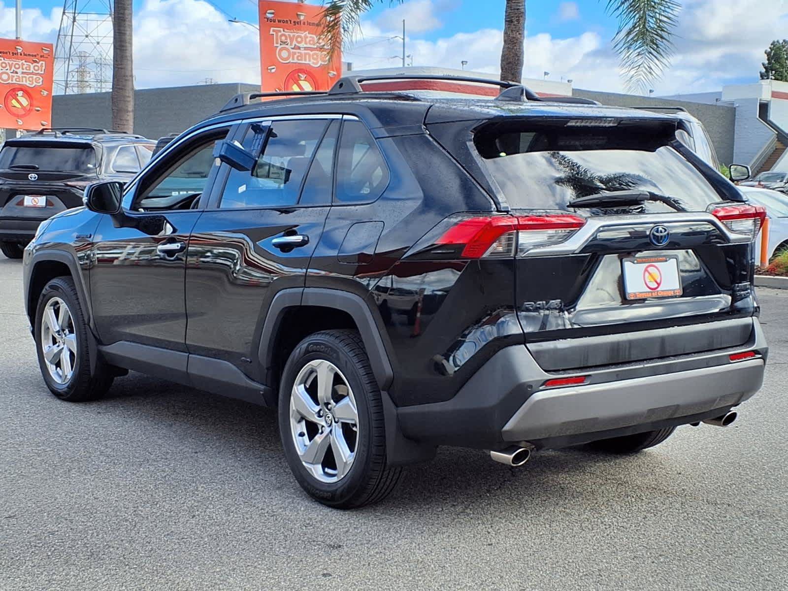 Used 2020 Toyota RAV4 Limited w/ All Weather Liner Package AWD/4WD image 4