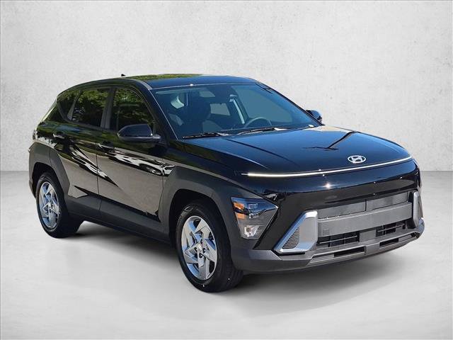 New 2027 Hyundai Kona SE FWD image 7