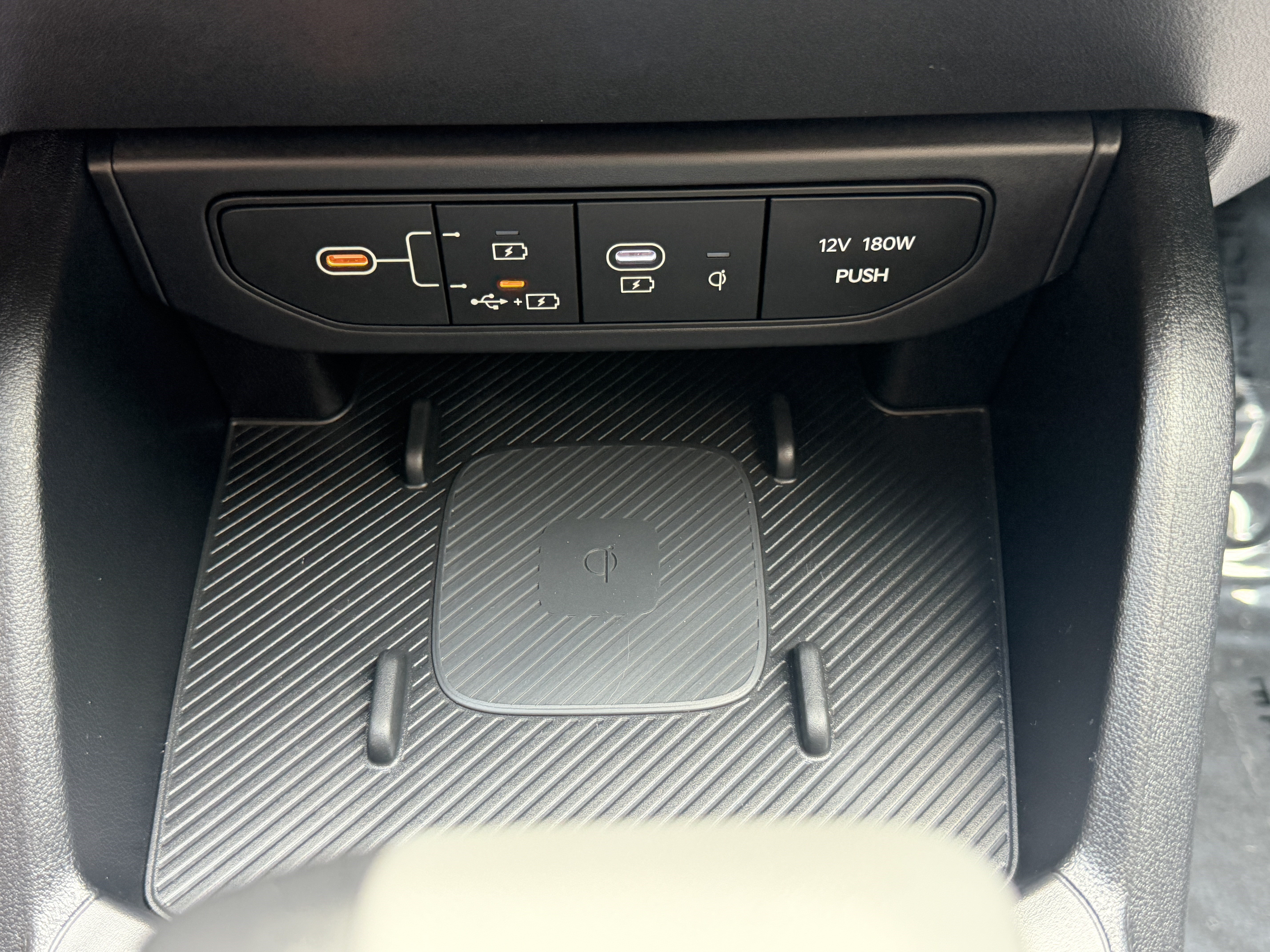 Used 2025 Kia K4 EX FWD image 52