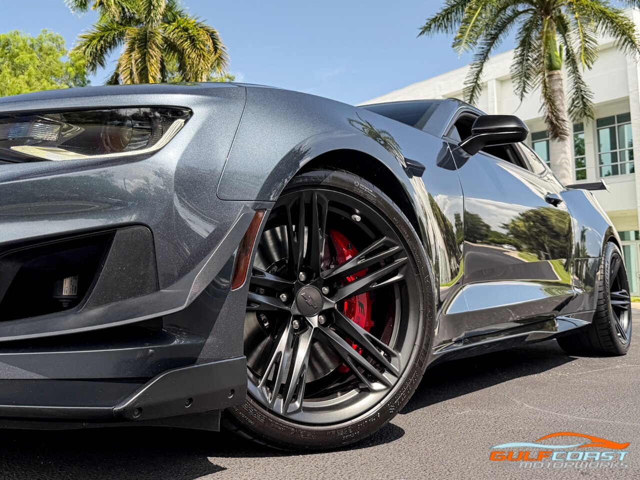 Used 2019 Chevrolet Camaro ZL1 RWD image 12