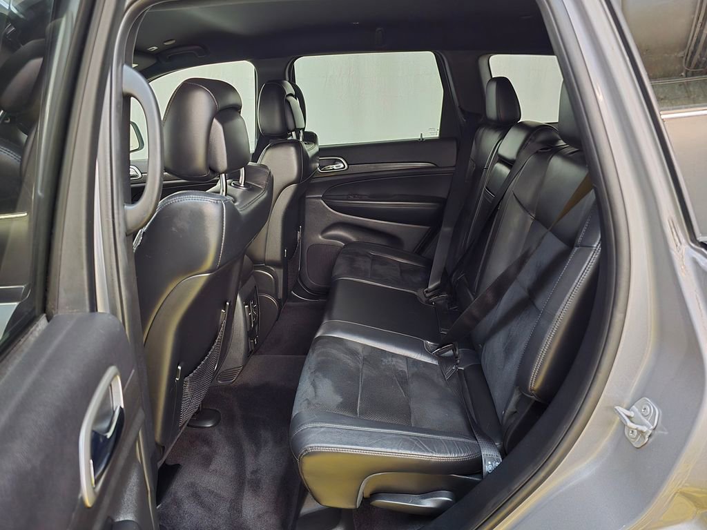 Used 2018 Jeep Grand Cherokee Altitude image 16