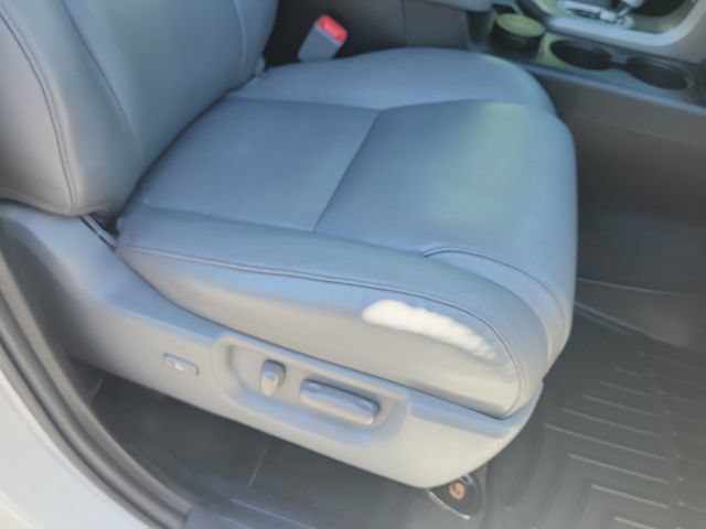 Used 2015 Toyota Sequoia Limited AWD/4WD image 16