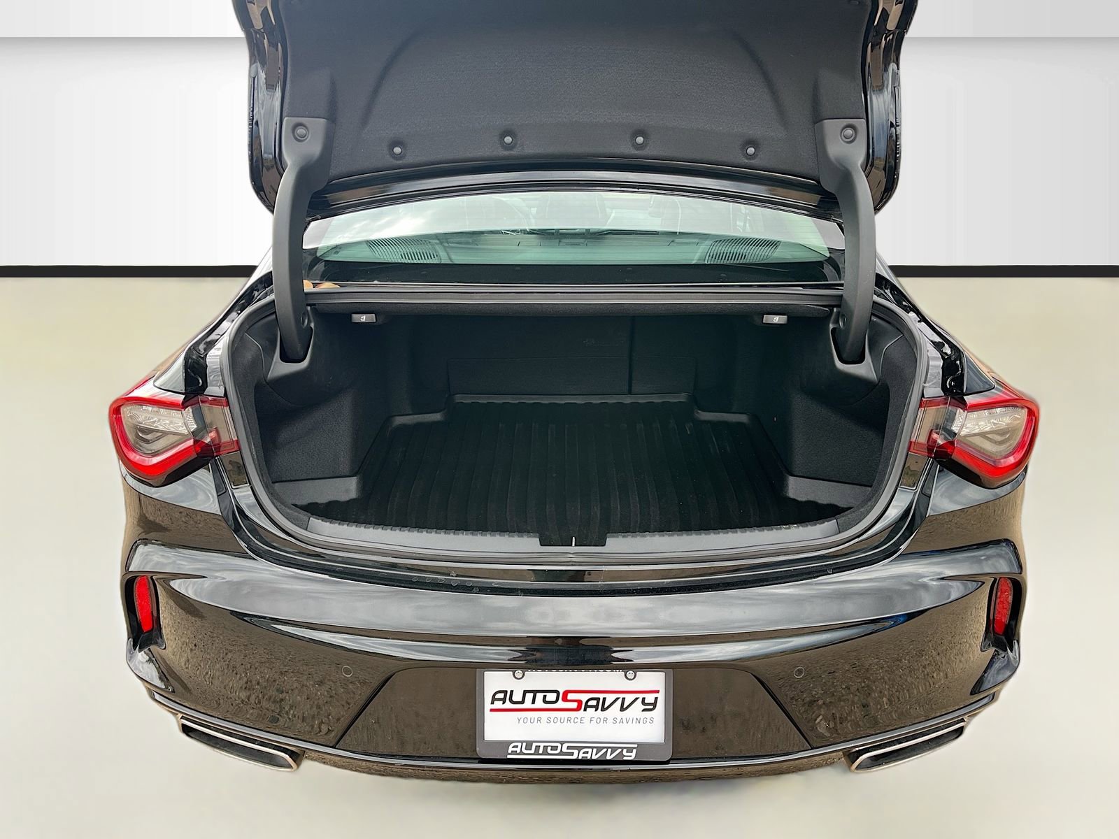 Used 2023 Acura TLX Advance image 28