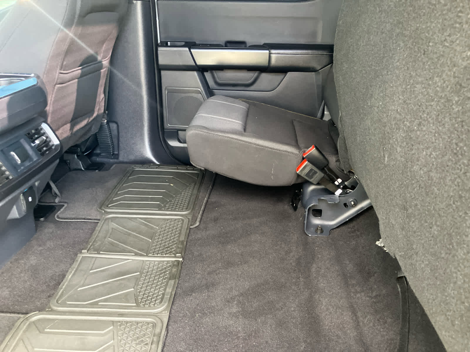 Used 2024 Ford F150 STX image 30