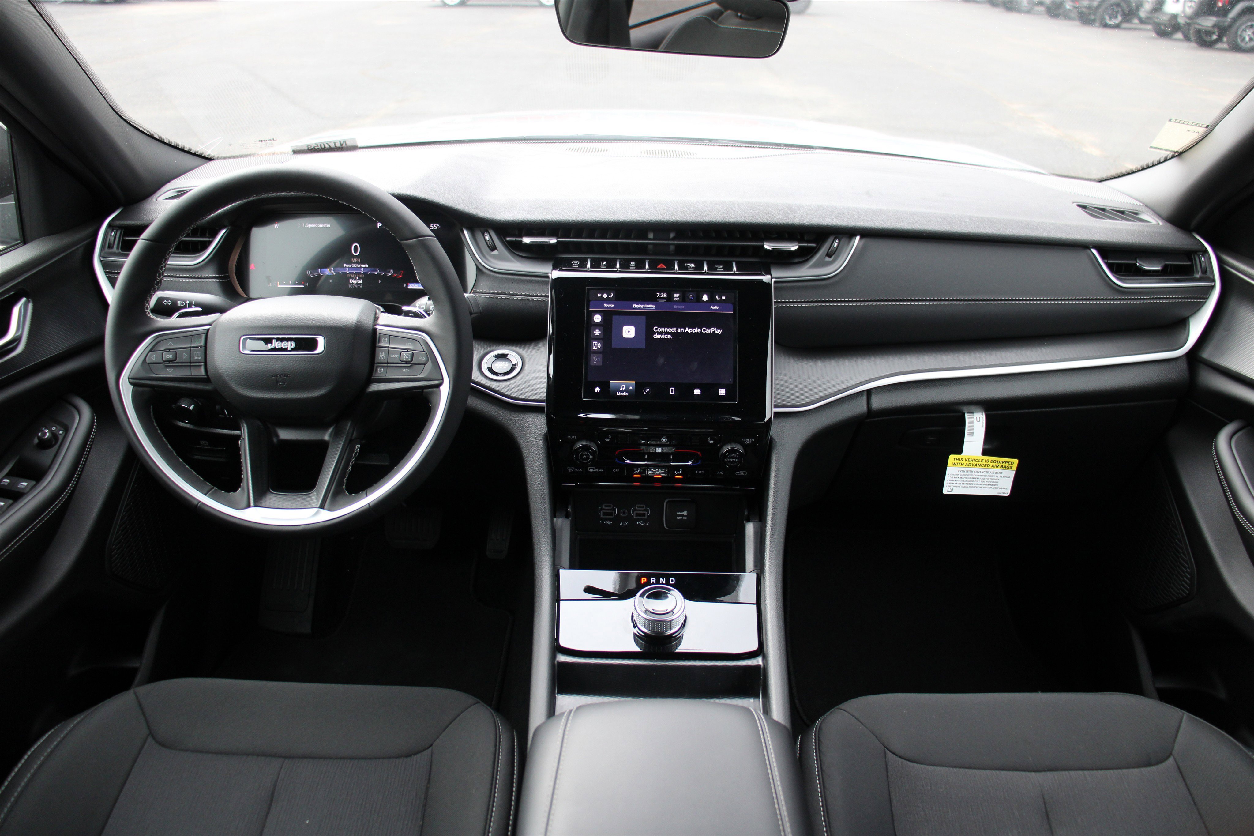 New 2025 Jeep Grand Cherokee Laredo X w/ Luxury Tech Group I image 2