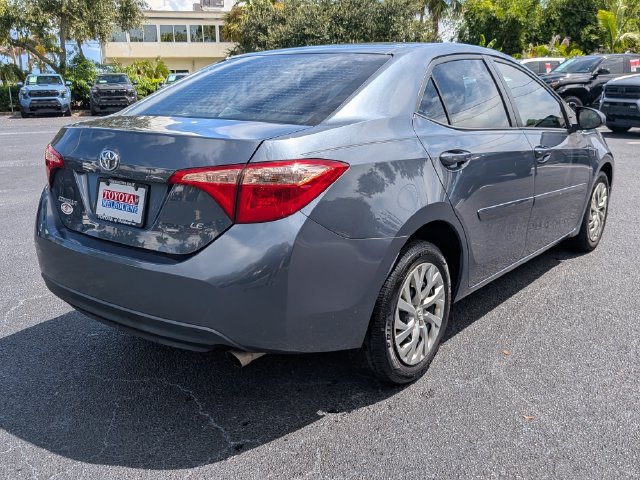 Used 2018 Toyota Corolla LE FWD image 3