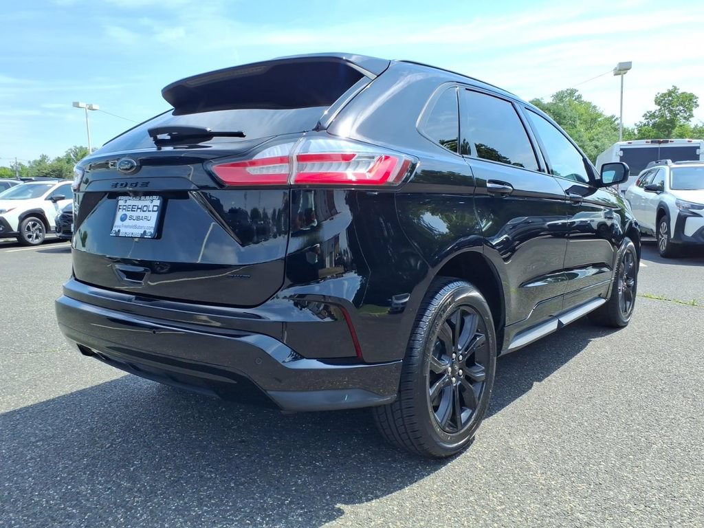 Used 2022 Ford Edge SE w/ Black Appearance Package AWD/4WD image 18
