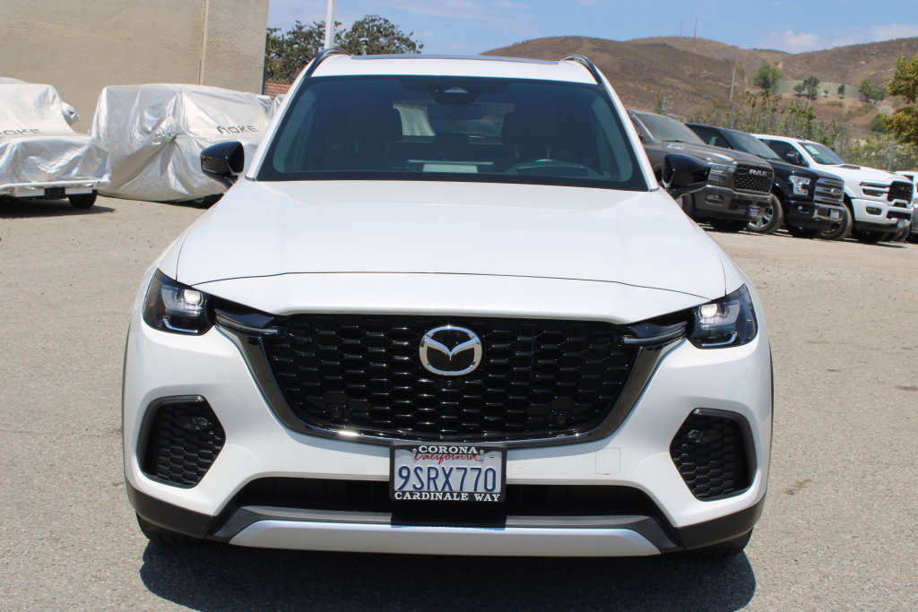Used 2025 MAZDA CX-70 Plug-In Hybrid w/ Premium Plus AWD/4WD image 2
