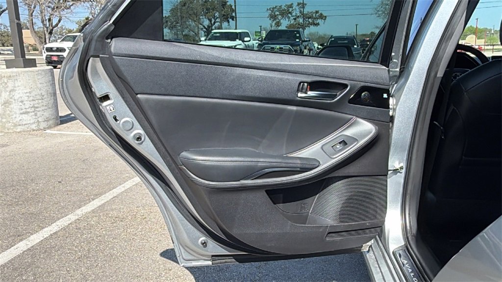 Certified 2020 Toyota Avalon XSE image 34