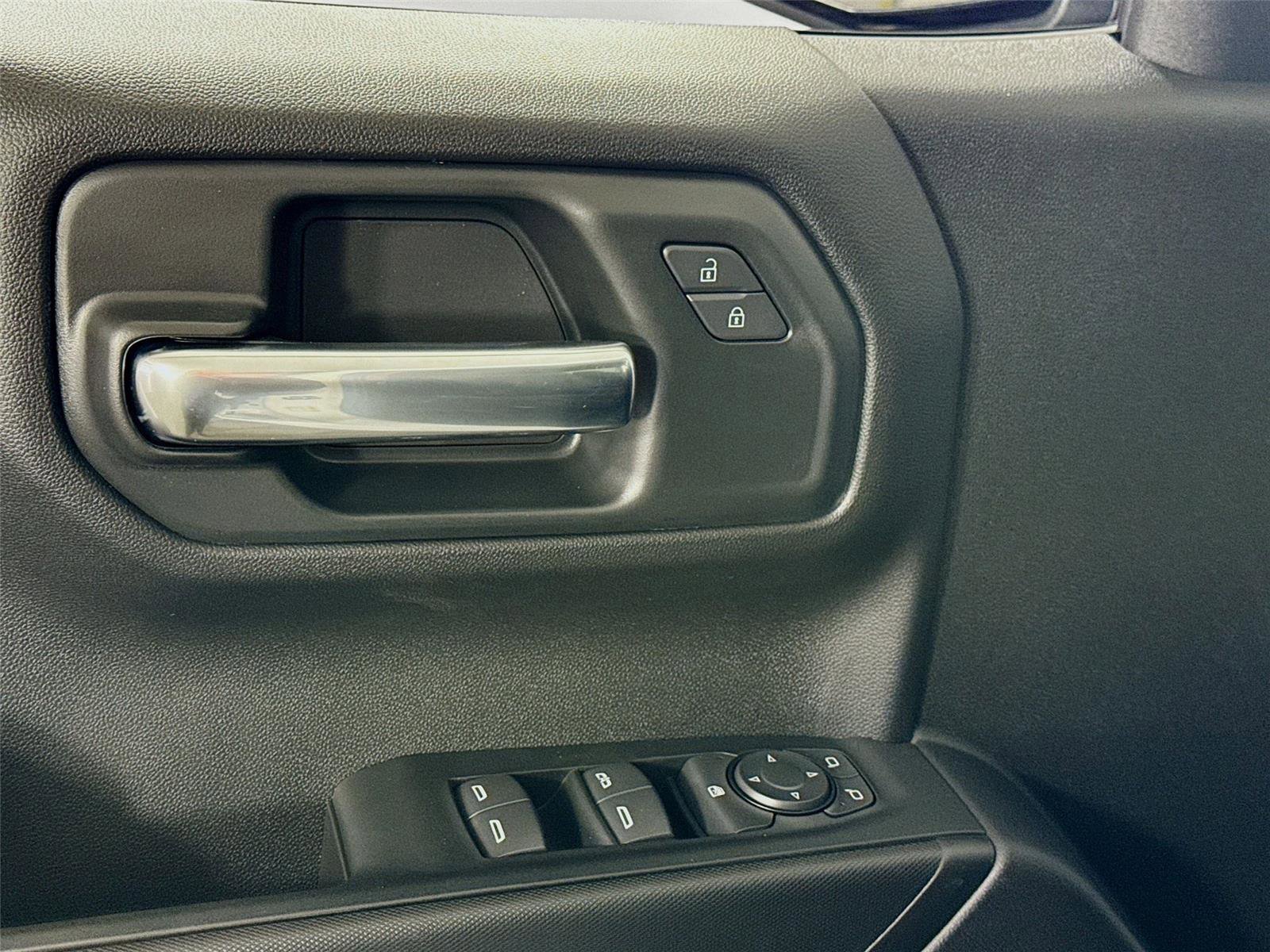 New 2026 Chevrolet Silverado 1500 Custom AWD/4WD image 11