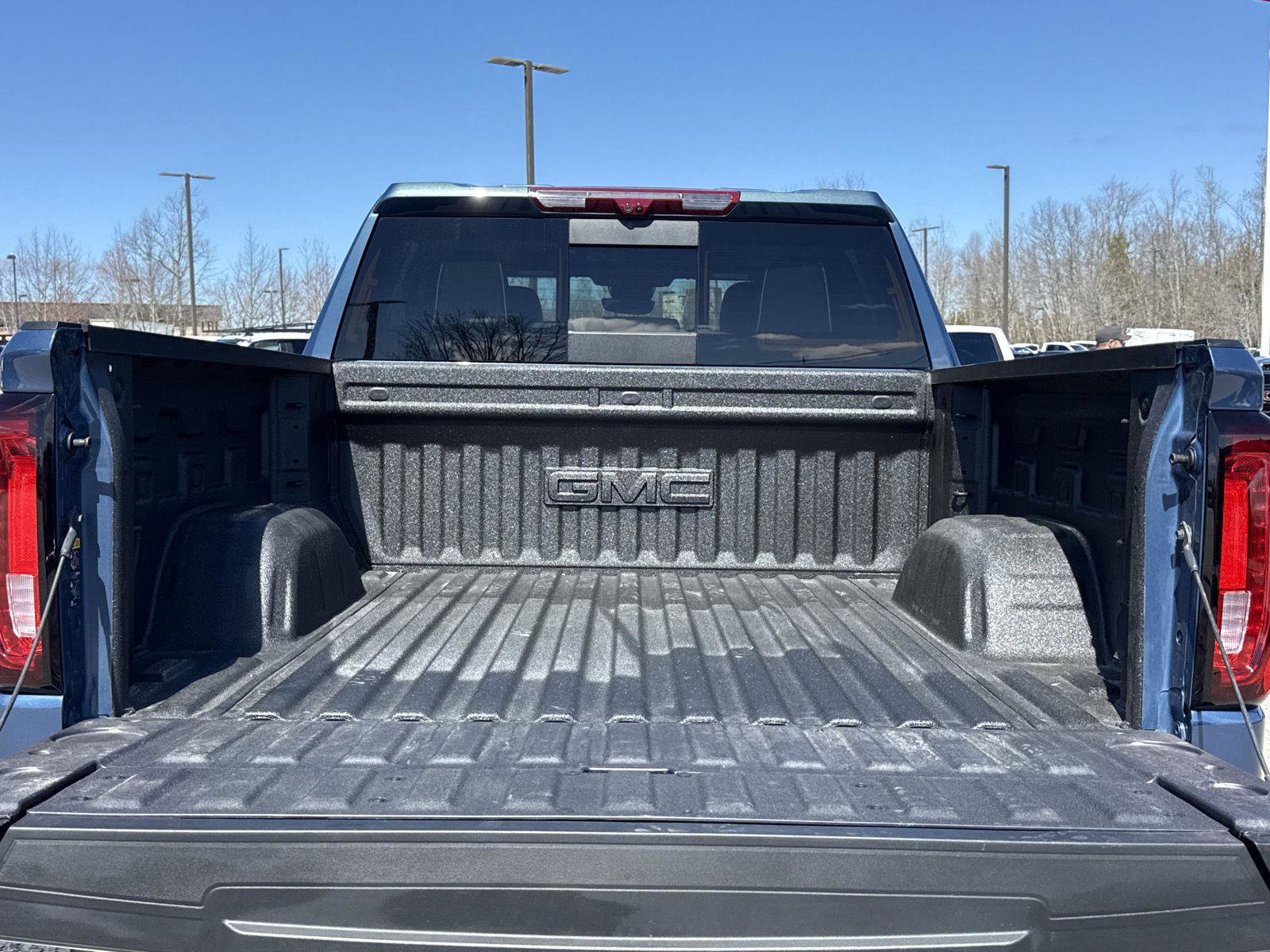 Used 2026 GMC Sierra 1500 Denali Ultimate AWD/4WD image 10