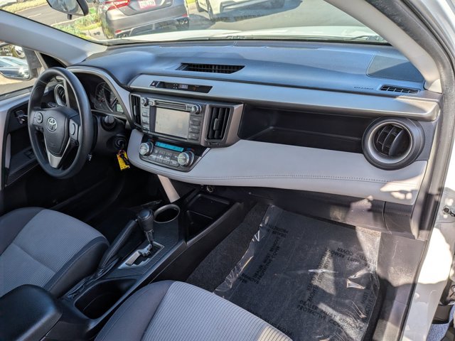 Used 2014 Toyota RAV4 XLE FWD image 18