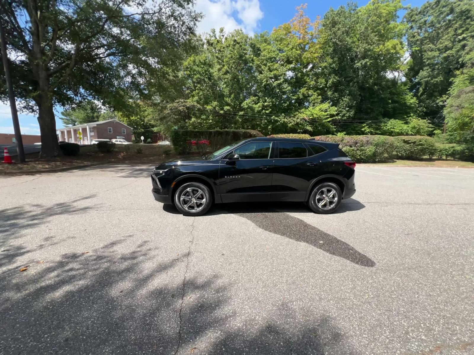 Used 2026 Chevrolet Blazer LT AWD/4WD image 9