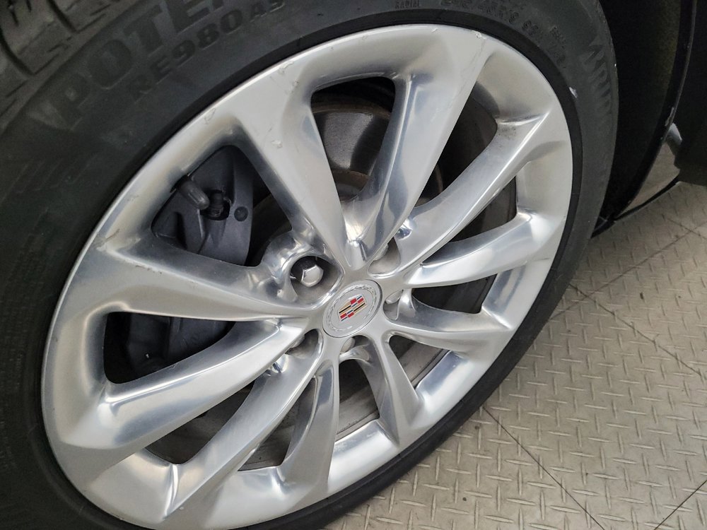 Used 2013 Cadillac XTS Premium image 31