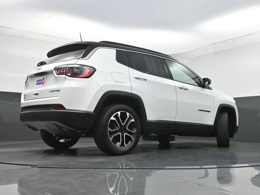 Used 2023 Jeep Compass Limited AWD/4WD image 26
