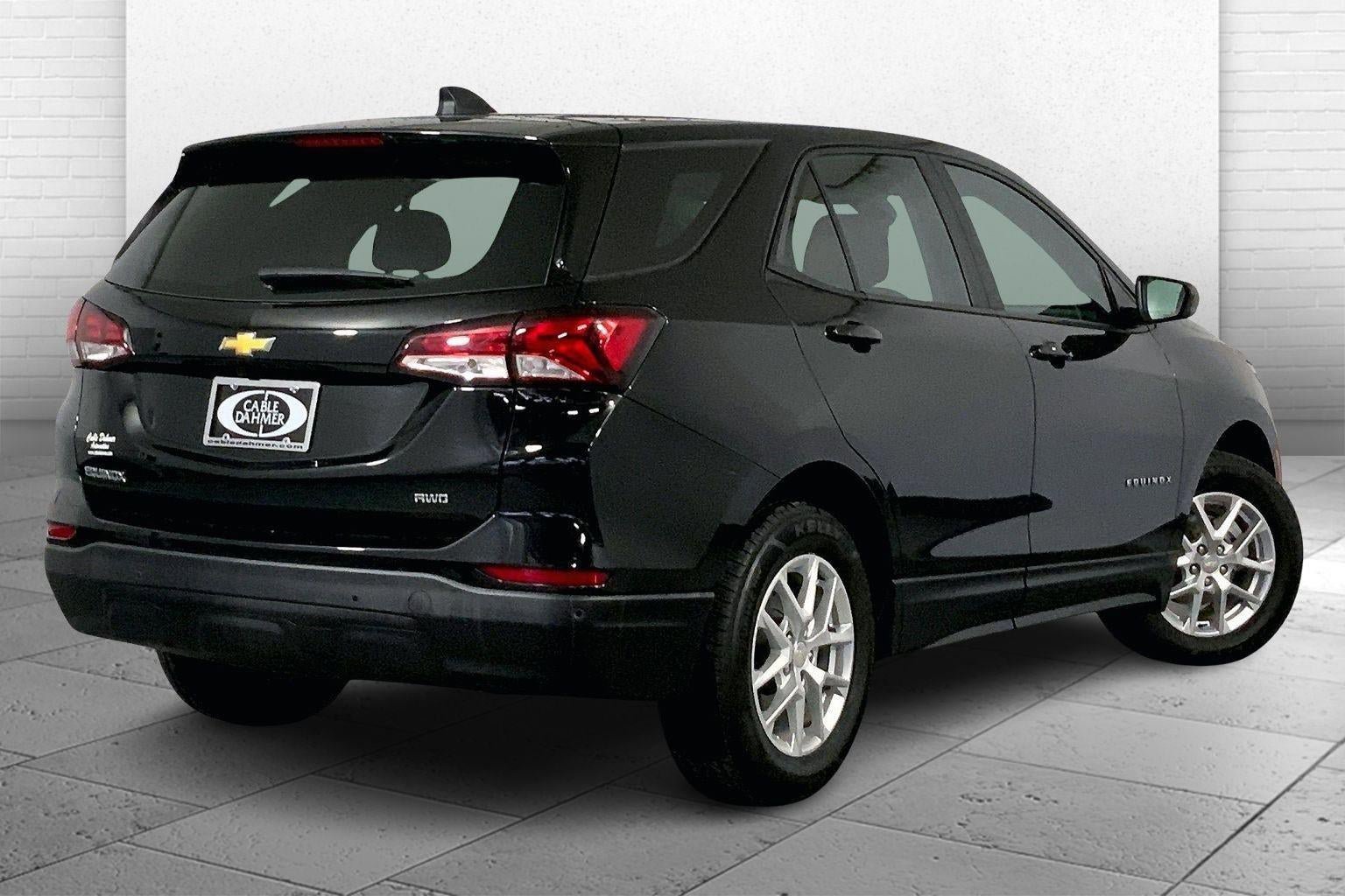 Used 2023 Chevrolet Equinox LS image 13