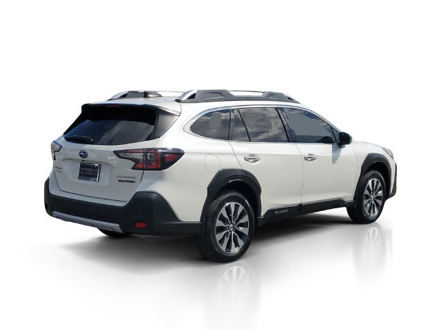Used 2023 Subaru Outback Touring XT AWD/4WD image 4