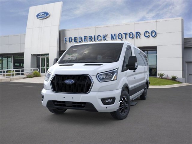 New 2025 Ford Transit 350 XLT image 3
