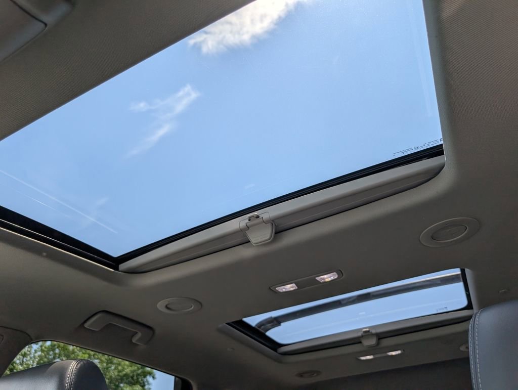 Used 2018 Buick Enclave Premium FWD image 18