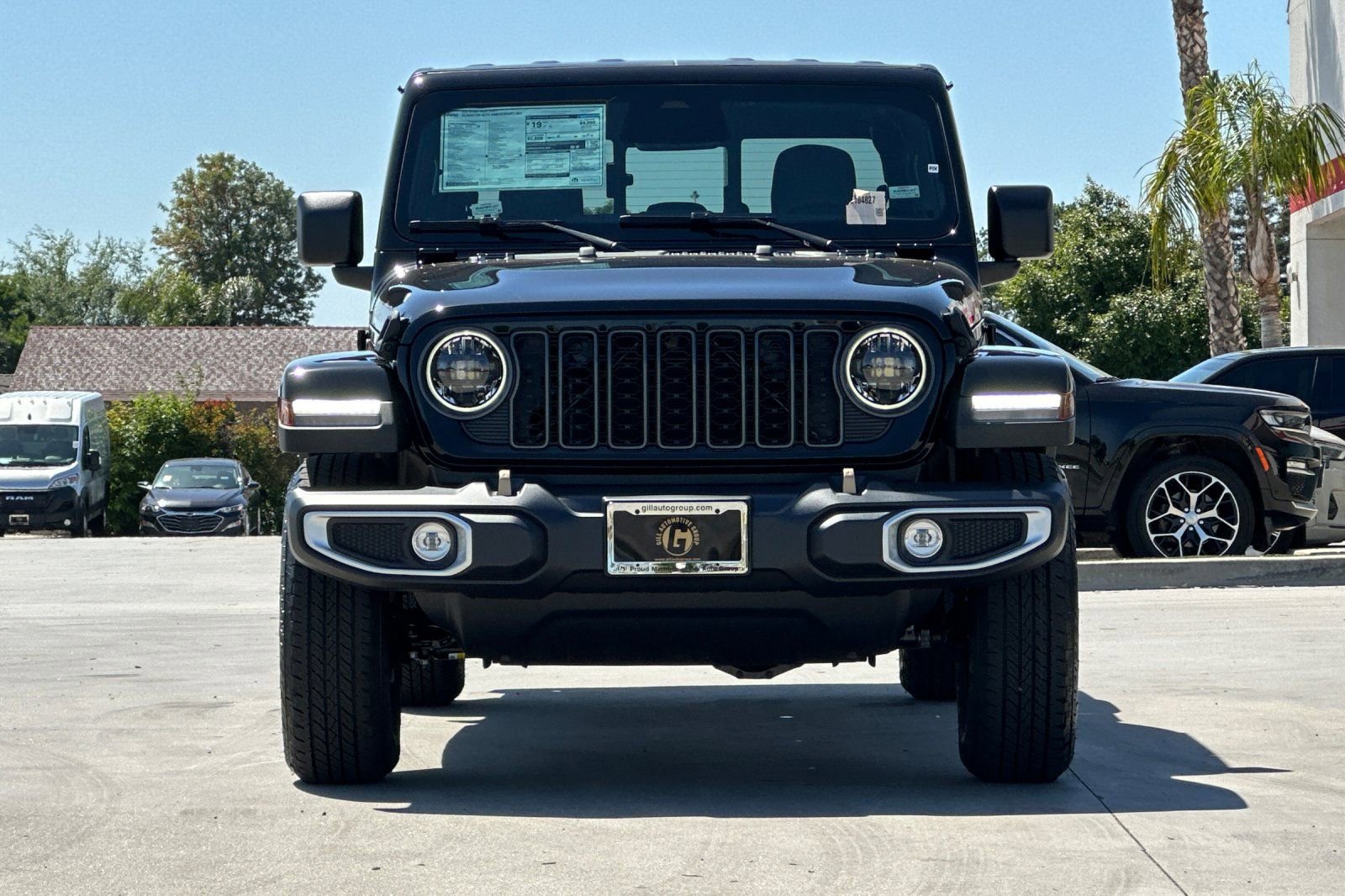 New 2026 Jeep Gladiator Sport AWD/4WD image 10